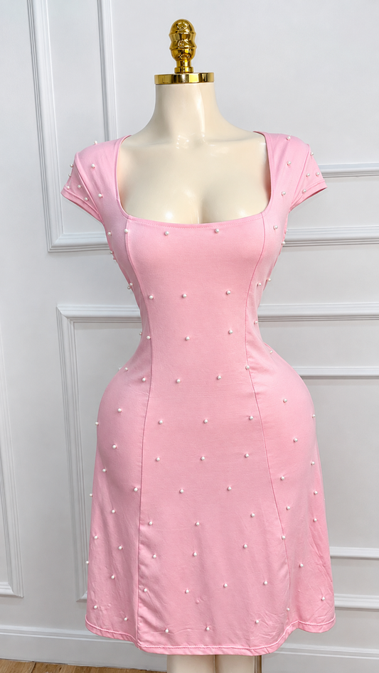 فستان روز اللؤلؤ 💗🥰