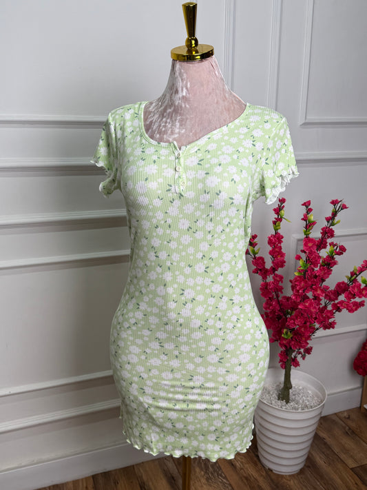 فستان صيفي بنقشة الأزهار 🌸👗