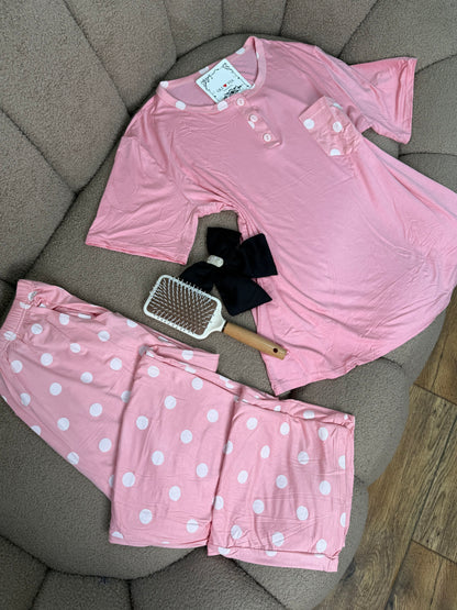 بيجامة راحة وردية🌸