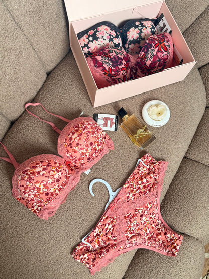 Spring bloom set